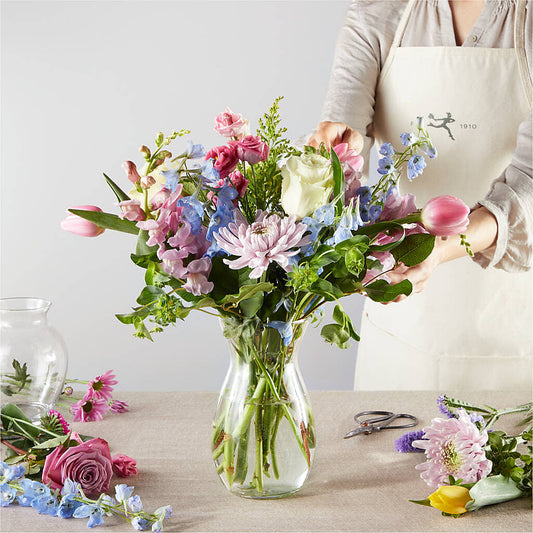 Pastel Tradition - A Florist Original – Blooms By Sandy, Lebanon IN