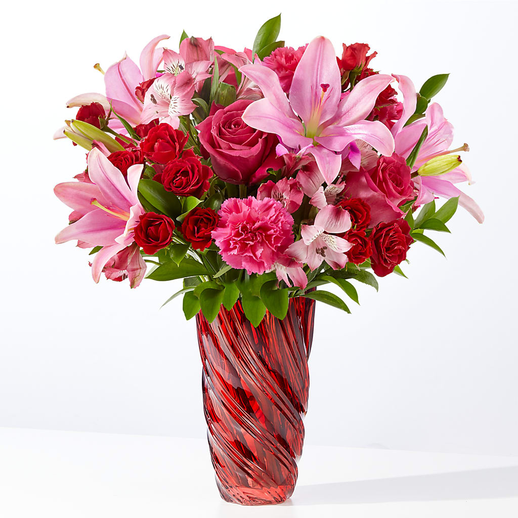 In Love Bouquet with Luxe Swirl Vase – Blooms By Sandy, Lebanon IN