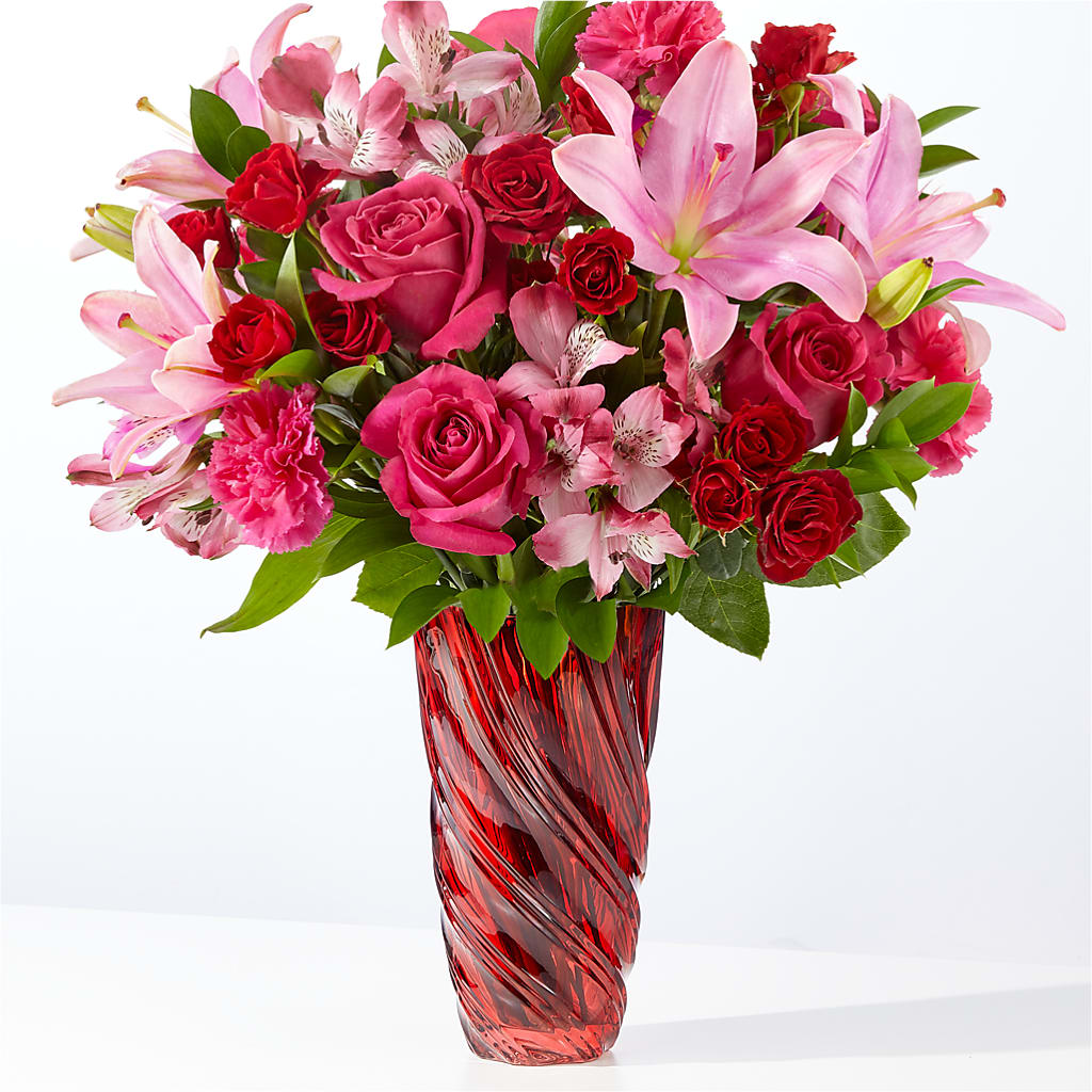 In Love Bouquet with Luxe Swirl Vase – Blooms By Sandy, Lebanon IN