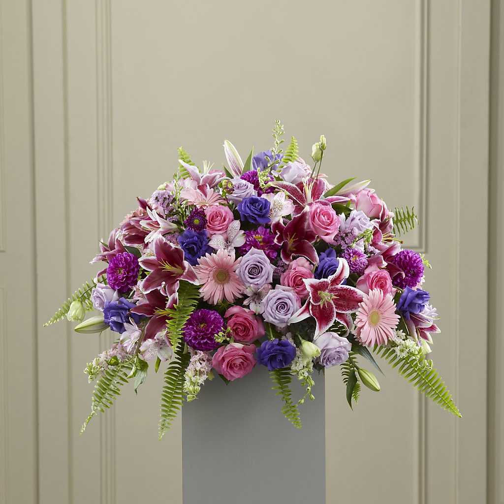 Fare Thee Well Pedestal – Blooms By Sandy, Lebanon IN