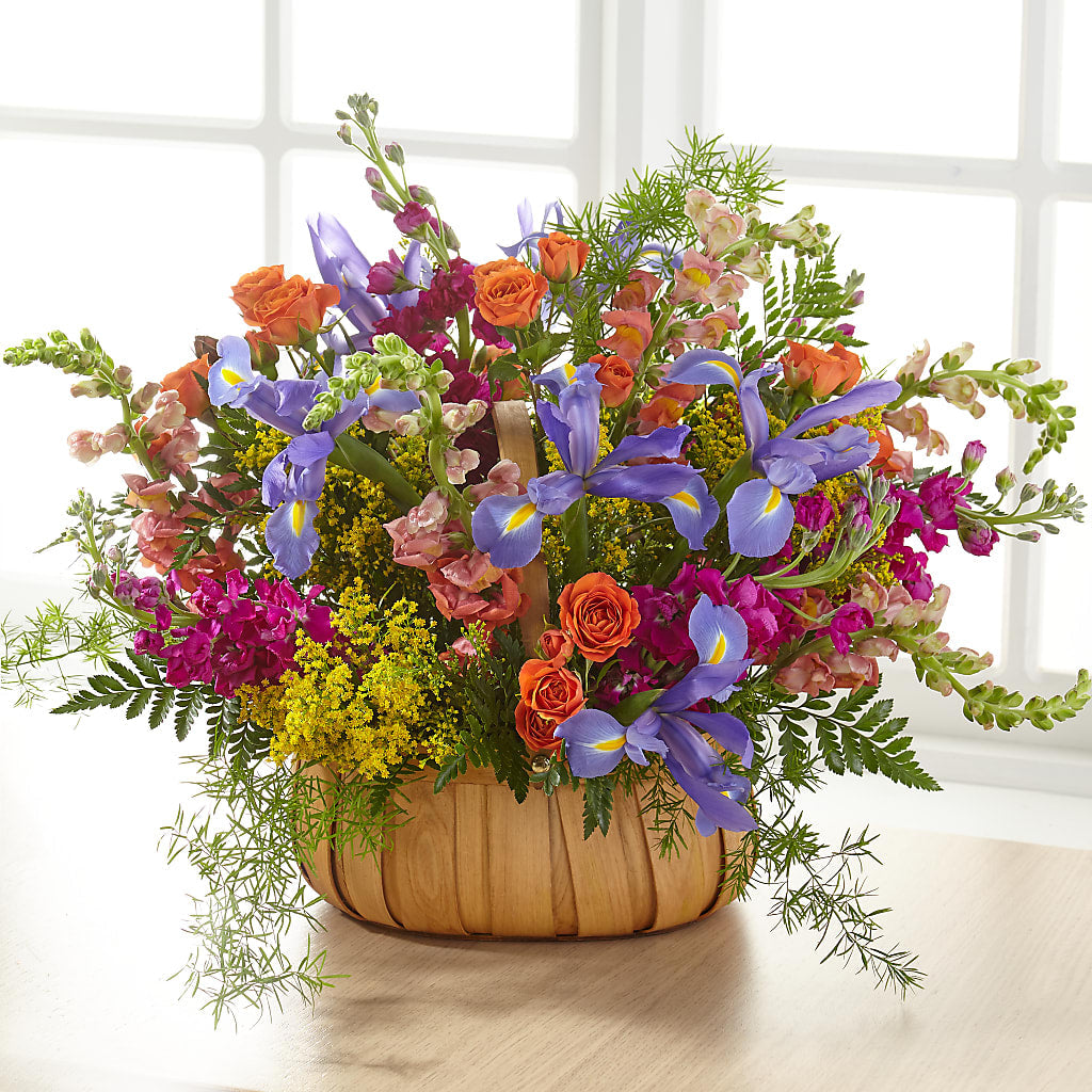 Garden of Life Basket – Blooms By Sandy, Lebanon IN