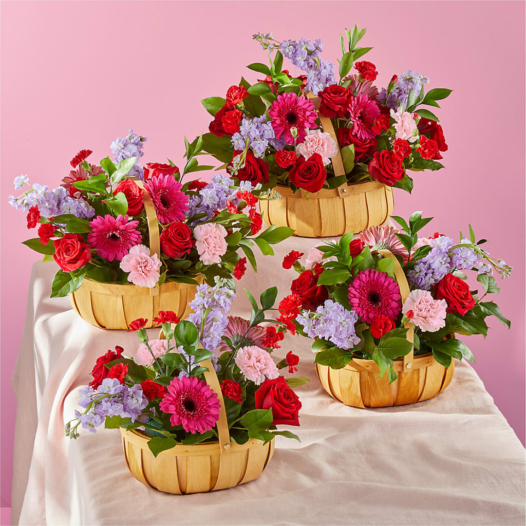 Pink Picnic Basket –  Blooms By Sandy, Lebanon IN