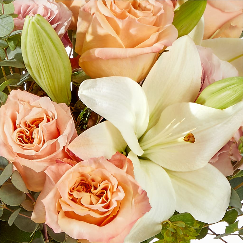 Grapefruit Splash Bouquet –  Blooms By Sandy, Lebanon IN