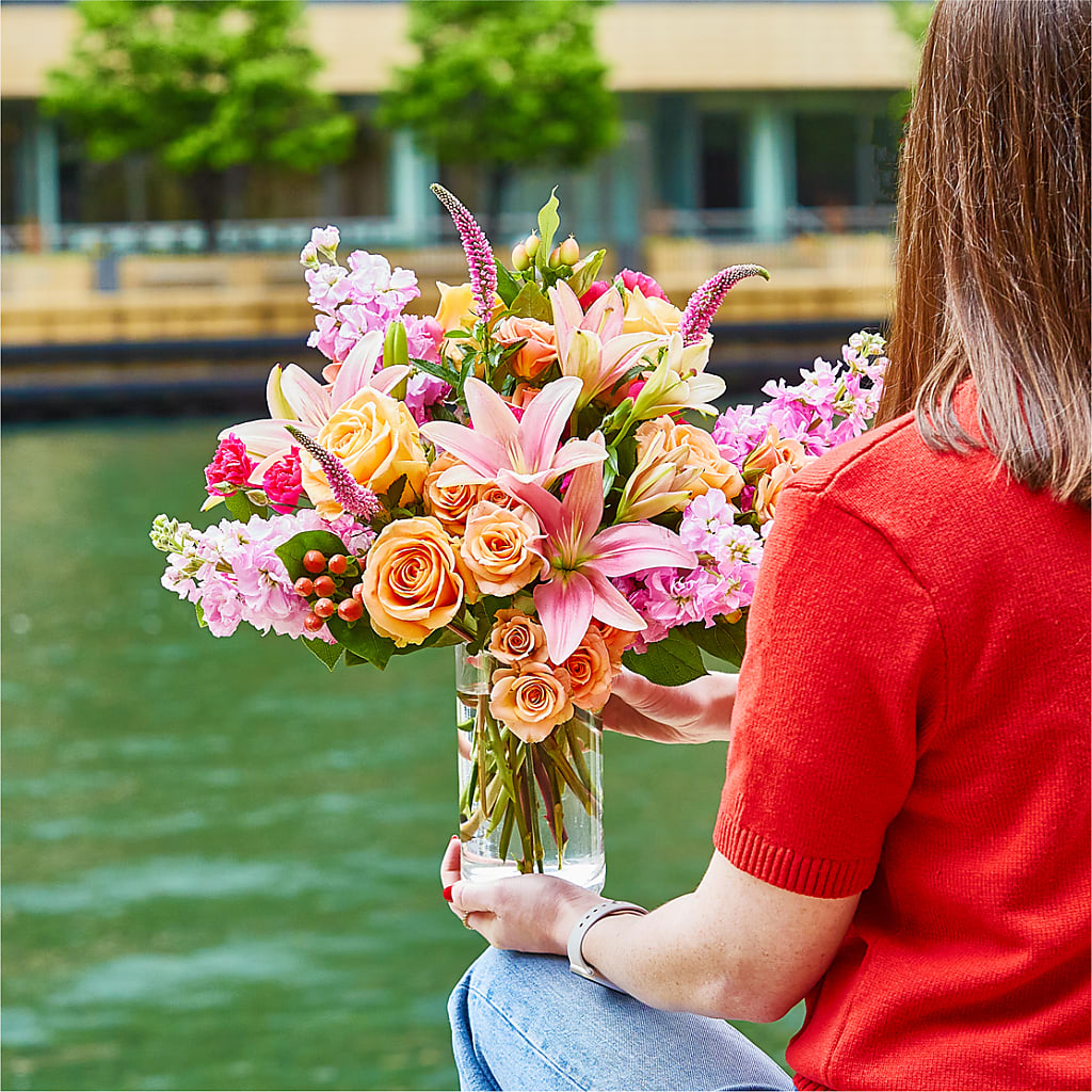 Bisous Bouquet –  Blooms By Sandy, Lebanon IN